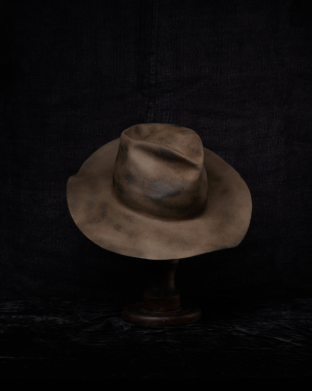 BHB008 - Taupe HB