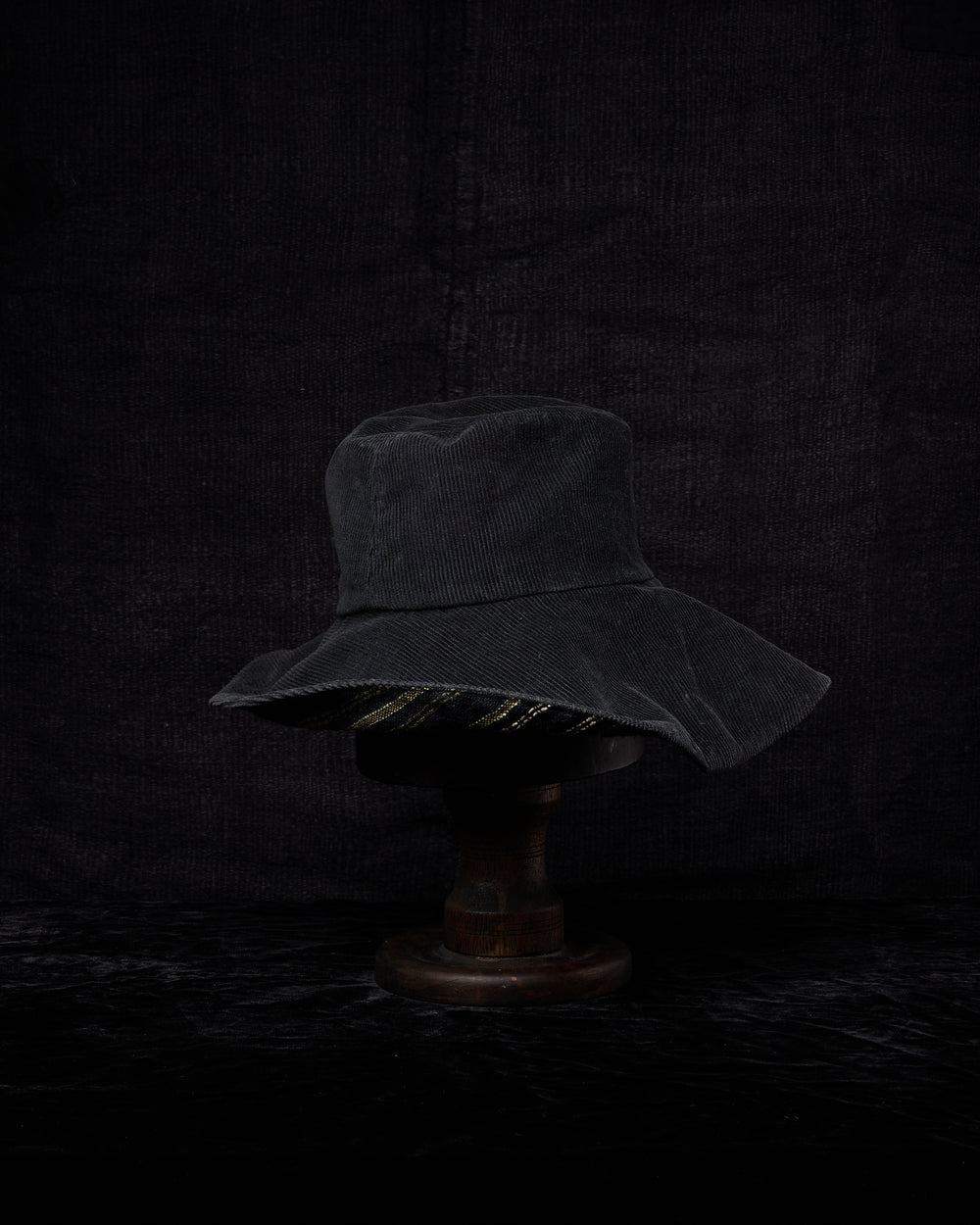 Reversible Corduroy Striped Linen Hat