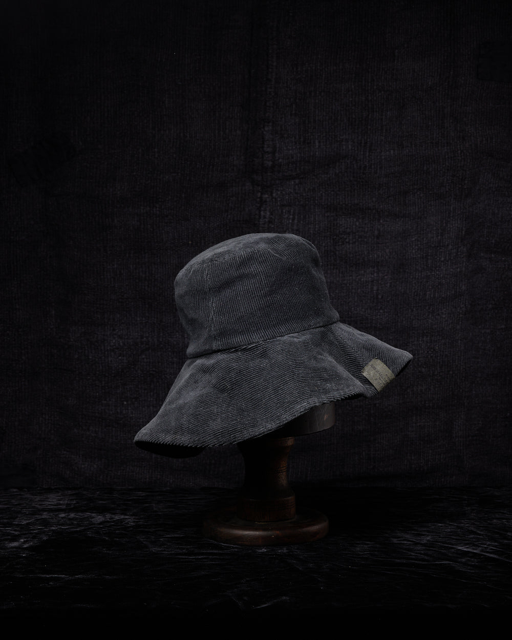 Reversible Corduroy Patterned Linen Hat