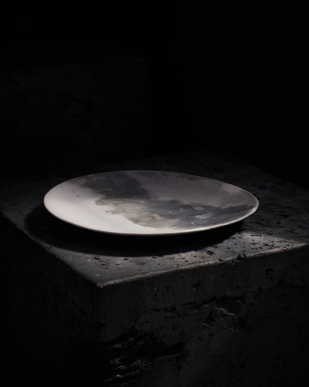 Minimalist Dinner Plate