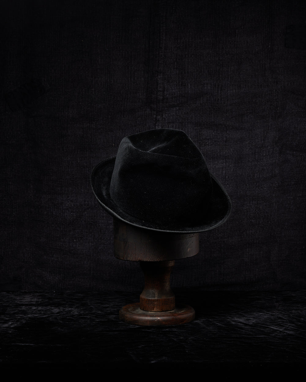 Velvet Hat Limited Edition - Black