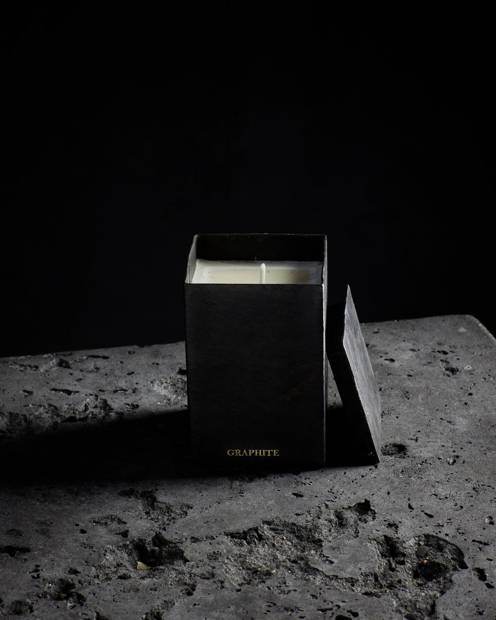 Vertical Candle Graphite